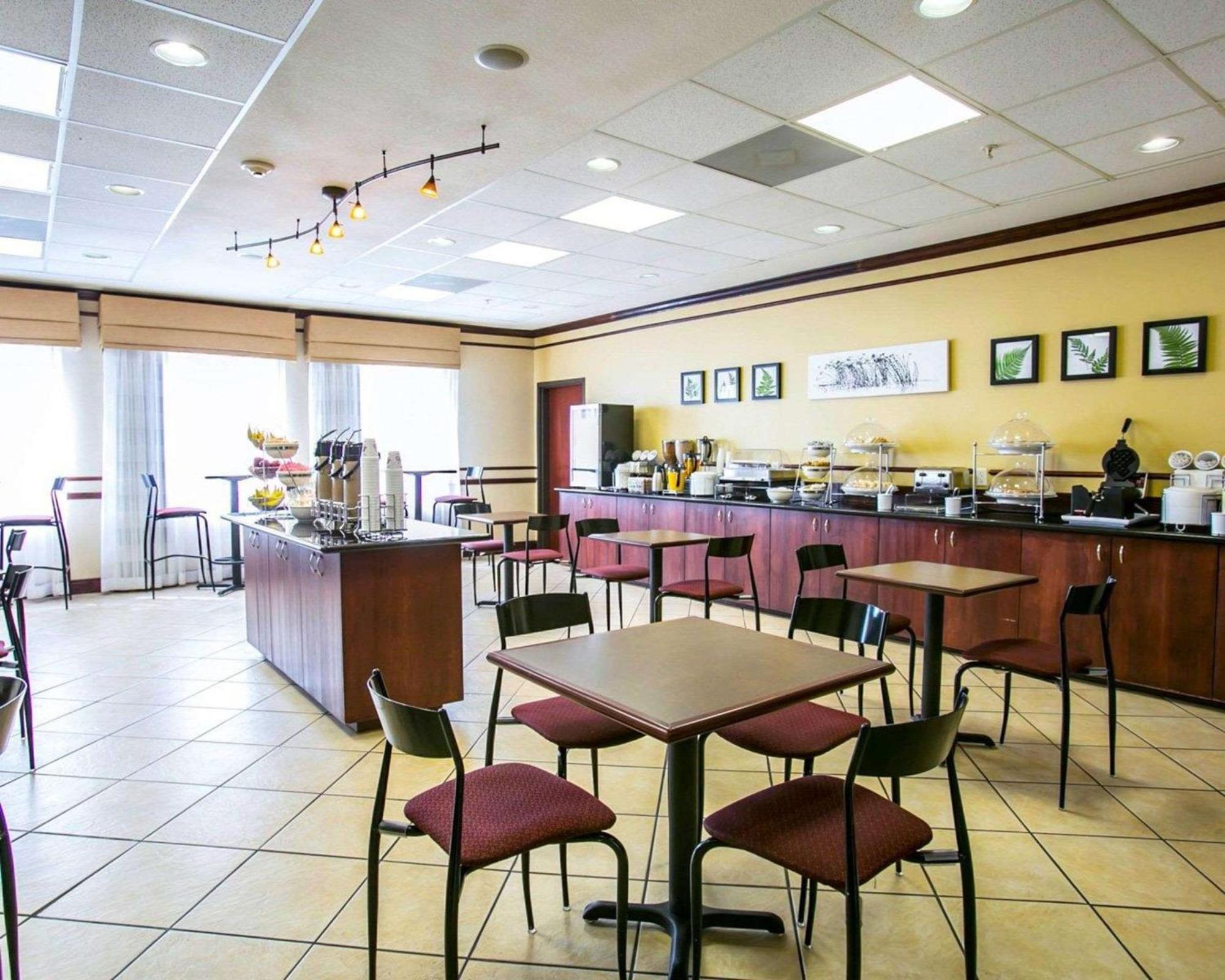 Sleep Inn & Suites New Braunfels Exterior photo